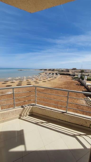 Casablanca Beach Direct Sea View Tow Bedroom Apartment Хургада Екстер'єр фото