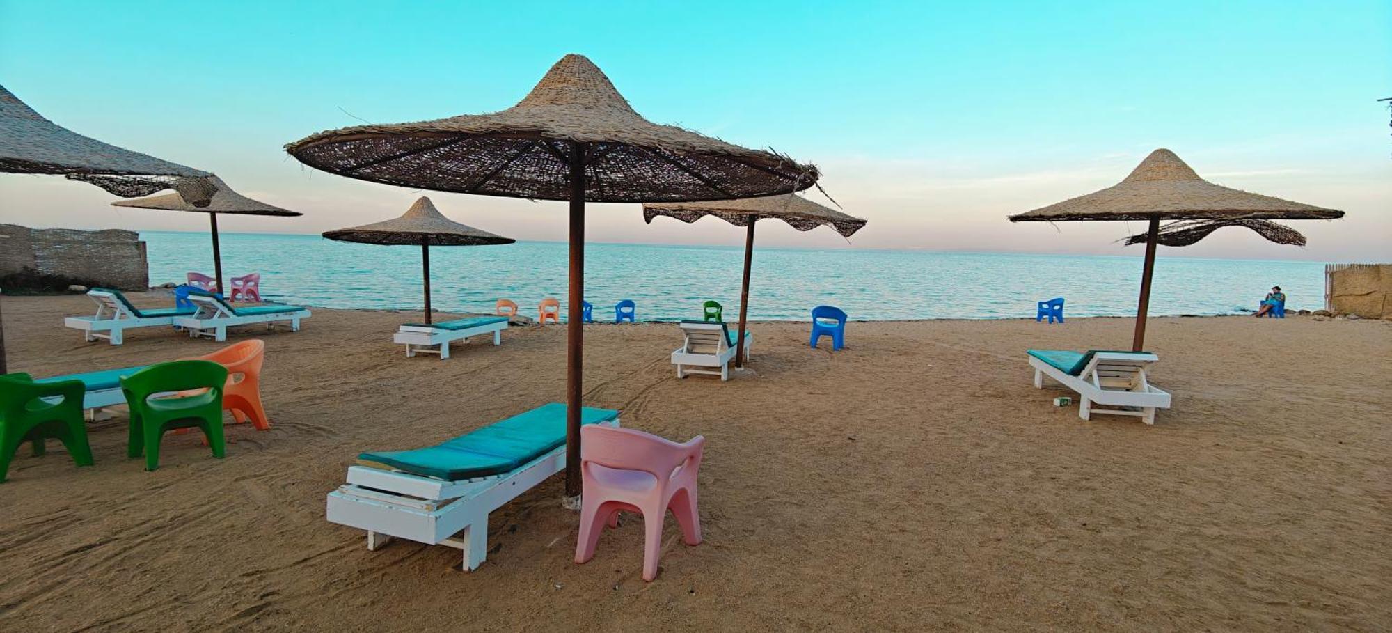 Casablanca Beach Direct Sea View Tow Bedroom Apartment Хургада Номер фото
